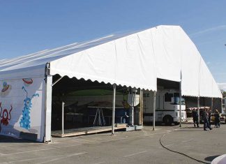 Nueva polémica por la carpa navideña