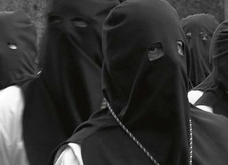 23 desfiles procesionales y 6.000 cofrades