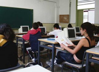 Lagunas en el nuevo horario de primaria