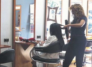 Cáceres pierde 134 salones de peluquería desde el inicio de la crisis Los doce sectores económicos que podrán beneficiarse de la moratoria de cuotas