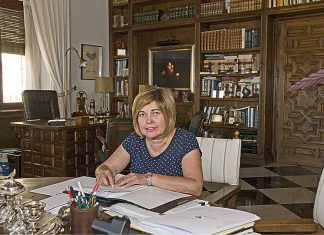 Homenaje en Romangordo a Charo Cordero