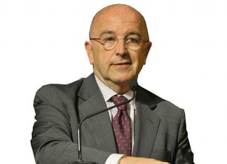 Joaquín Almunia analiza el futuro de la Unión Europea en una conferencia