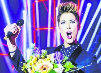 Vanesa LeKleín, ganadora del Eurocasting vía internet, cabeza del cartel del Extrepride