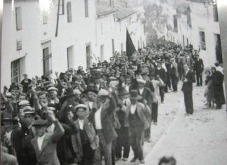 La Filmoteca acoge la presentación del libro ‘Extremadura en el Espejo de la Memoria’