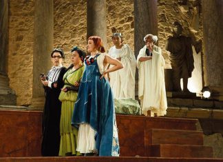 Suripanta desembarca en el Gran Teatro con la comedia ‘Los Pelópidas’