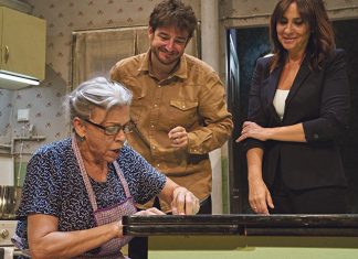 Kiti Mánver en Juntos