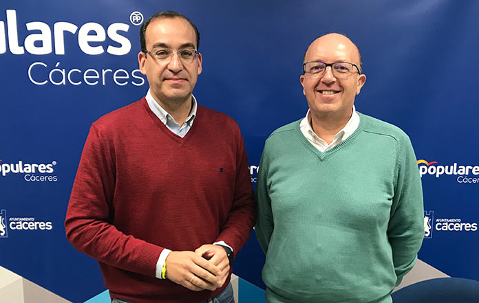 Rafael Mateos, líder del PP cacereño, critica el pacto PSOE-Unidas Podemos