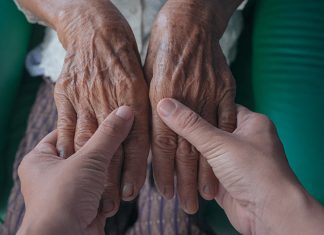 Tú lo vales. Abuelos.