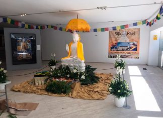 Cáceres recibe a Buda