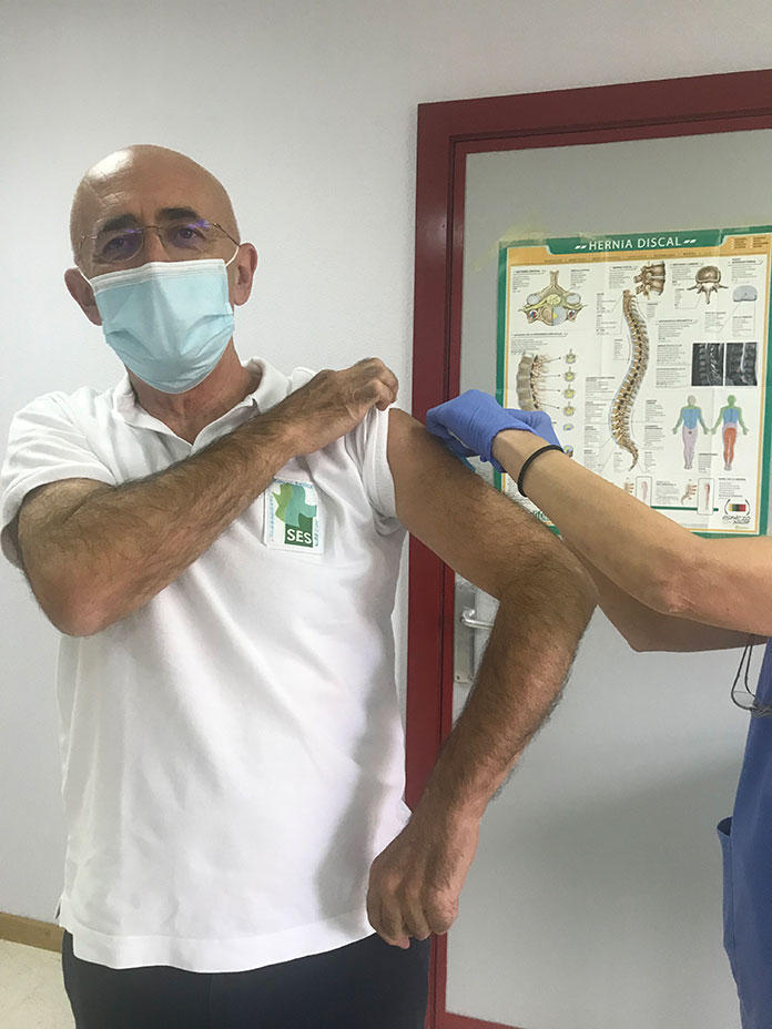 El Colegio de Médicos de Cáceres insta a la ciudadanía y sanitarios a vacunarse contra la gripe