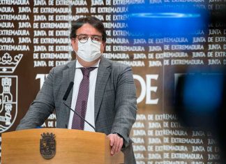 El Hospital de Mérida abre una segunda UCI y Llerena reduce las operaciones