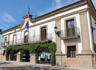 El alcalde de San Vicente de Alcántara pide a los vecinos que se autoconfinen