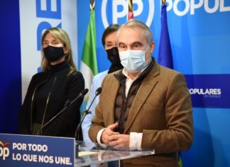 El alcalde de Badajoz pide endurecer el toque de queda para controlar la pandemia