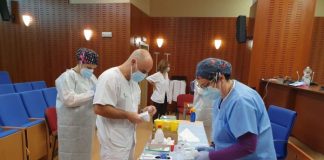 Leve repunte de positivos en Extremadura