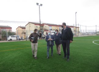 Badajoz renueva el campo de fútbol Cerro de Reyes