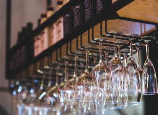 La FEC pide la apertura de la hostelería en localidades con una incidencia menor a los 500 casos La FEC pide la apertura de la hostelería en localidades con una incidencia menor a los 500 casos