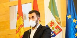 Salaya considera que la desescalada tiene que ser gradual