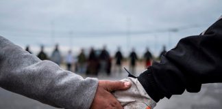 Extremadura acoge a 25 menores migrantes sin familia procedentes de Canarias