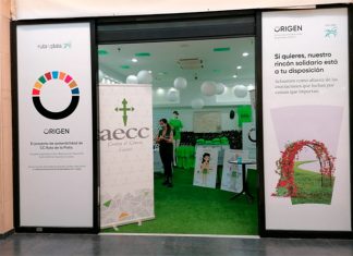 La AECC inaugura un rincón solidario en el Ruta de la Plata La AECC inaugura un rincón solidario en el Ruta de la Plata