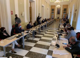 Luz verde para el nuevo paquete de ayudas del Ayuntamiento de Cáceres Luz verde para el nuevo paquete de ayudas del Ayuntamiento de Cáceres