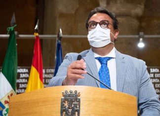 Vergeles tilda la situación del Área de Salud de Plasencia como delicada