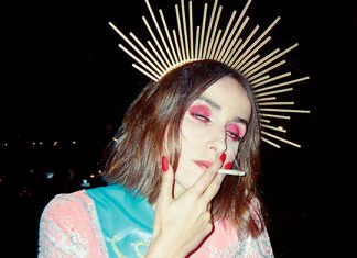 Zahara presenta en el Palacio de Congresos de Cáceres Puta