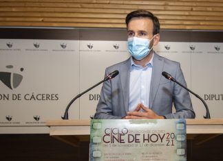 Cine de hoy llevará la cartelera a 12 pueblos de Cáceres