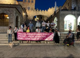 Un minuto de silencio por la última víctima de la violencia de género