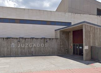 El detenido en Plasencia por agredir a su exnovia y a la actual pareja de ésta entra en prisión El detenido en Plasencia por agredir a su exnovia y a la actual pareja de ésta entra en prisión