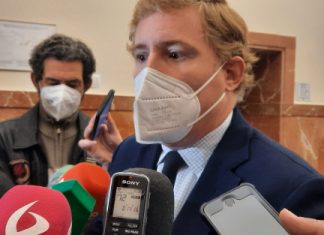 Gragera cree que el Gobierno «ha engañado» a Badajoz con el Centro Ibérico de Investigación Gragera cree que el Gobierno ha engañado a Badajoz con el Centro Ibérico de Investigación