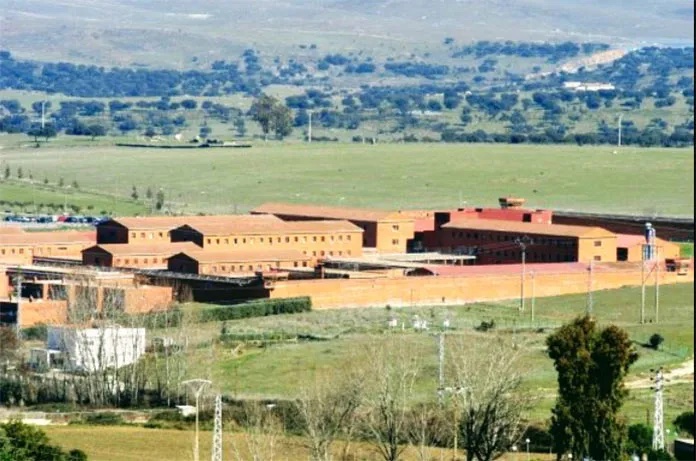 Dos nuevos positivos en el centro penitenciario de Cáceres