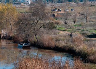 Una unidad canina se suma a la búsqueda de Pablo Sierra en el Guadiana