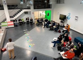 La Facultad de Formación del Profesorado de Cáceres cuenta con un ‘Aula del Futuro’ La Facultad de Formación del Profesorado de Cáceres cuenta con un Aula del Futuro