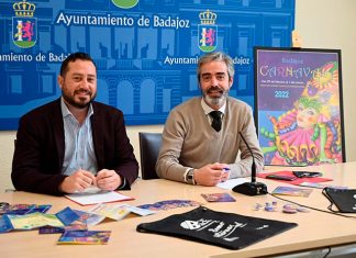 Fuegos artificiales para celebrar el Carnaval de Badajoz