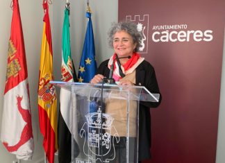 Rafaela Díaz Villalobos, Premio Mujer 8M de Cáceres