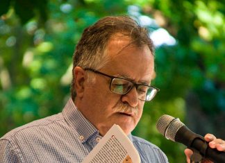 El poeta José Cercas participa en el Aula de la Palabra de Cáceres