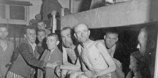 La Amical de Mauthausen recuerda a las víctimas del nazismo extremeñas