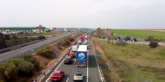 La FEC exige un calendario de licitación de la autovía Cáceres-Badajoz