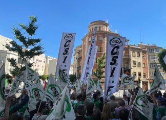 El 30% de docentes apoyan la huelga, según el CSIF