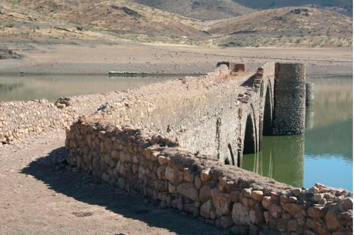 El Puente de la Mesta de Villarta de los Montes entra en la Lista Roja de Hispania Nostra