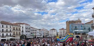 Cáceres celebra una gran fiesta de cumpleaños