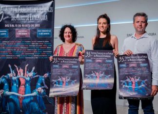 Los Pueblos del Mundo muestran su Folklore en Extremadura Festival Folklórico de los Pueblos del Mundo