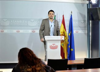 Salazar lamenta que Vara haya vendido una Extremadura “edulcorada” Salazar lamenta que Vara haya vendido una Extremadura edulcorada