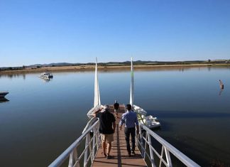 Disfruta del deporte naútico en el Lago de Alqueva Disfruta del deporte naútico en el Lago de Alqueva