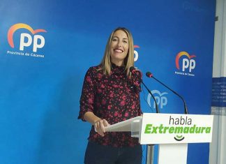María Guardiola pide a la Junta que defienda la caza María Guardiola pide a la Junta que defienda la caza