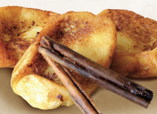 La tradicional Torrijada Cofrade de Mérida repartirá 3.000 porciones de este dulce el Domingo de Ramos