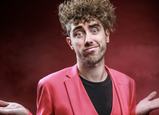 El monólogo ‘Vivir así es morir de humor’ llega este sábado al López de Ayala de Badajoz El monólogo 'Vivir así es morir de humor' llega este sábado al Teatro López de Ayala de Badajoz