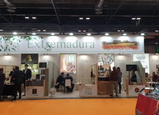 Empresas extremeñas promocionan sus productos en Madrid