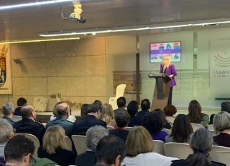 PSOE, PP, Cs y Unidas por Extremadura, juntos por la igualdad de género Rueda de prensa por el 8M y la igualdad de género
