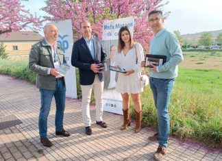 Rafa Mateos propone construir un complejo deportivo con piscina climatizada Complejo deportivo Nuevo Cáceres Casa Plata